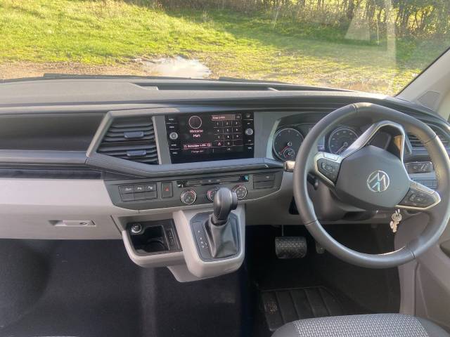 2024 Volkswagen Transporter 2.0 TDI 150 Highline Kombi Van DSG