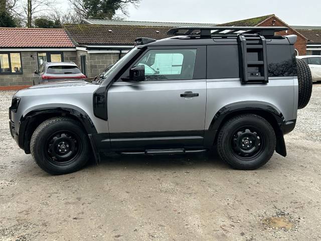 2022 Land Rover Defender 3.0 D250 Hard Top Auto