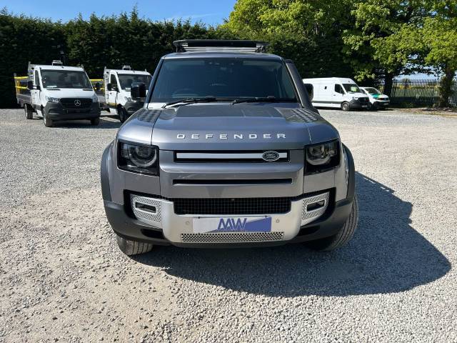 2023 Land Rover Defender 3.0 D250 Hard Top SE Auto