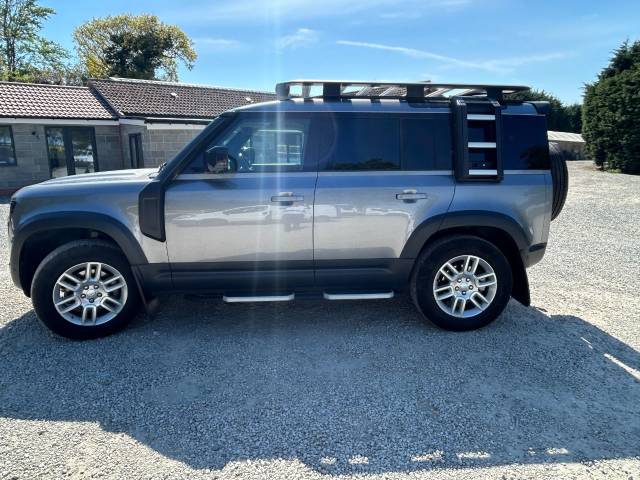 2023 Land Rover Defender 3.0 D250 Hard Top SE Auto
